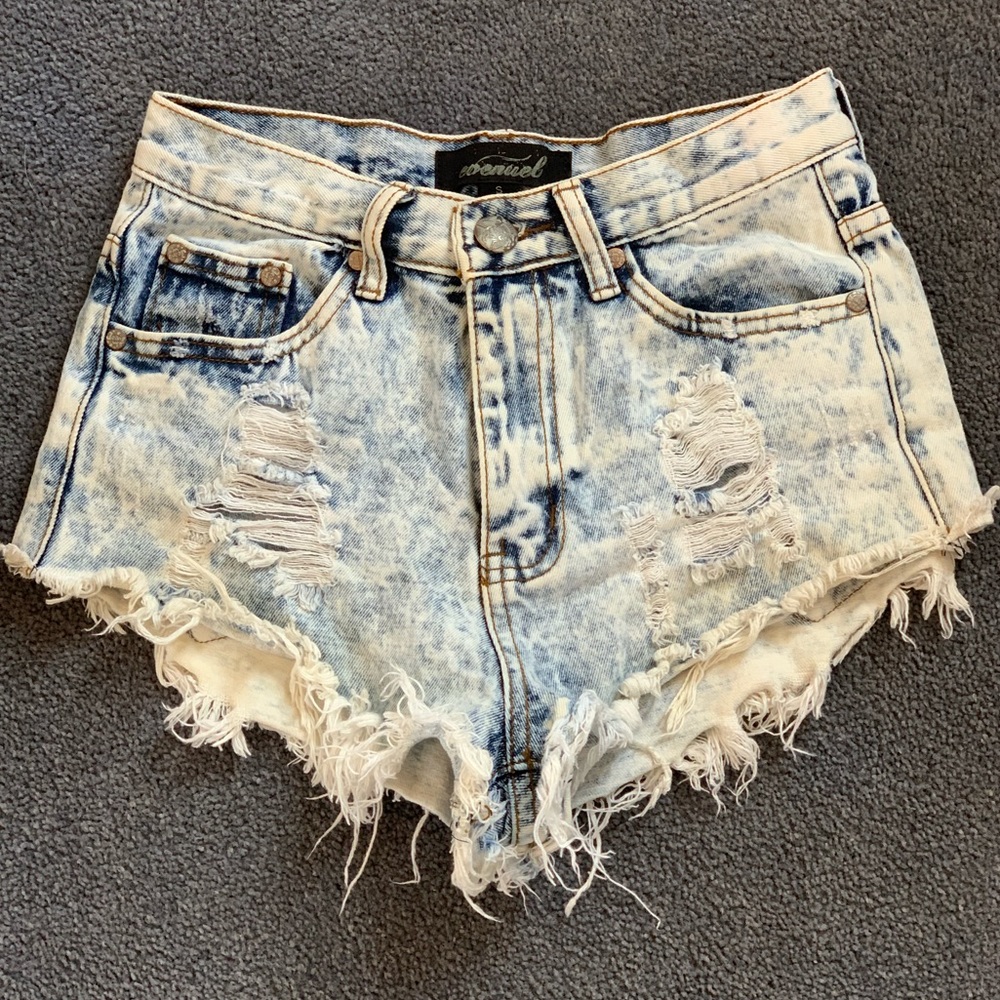 Trendy High Waisted Shorts